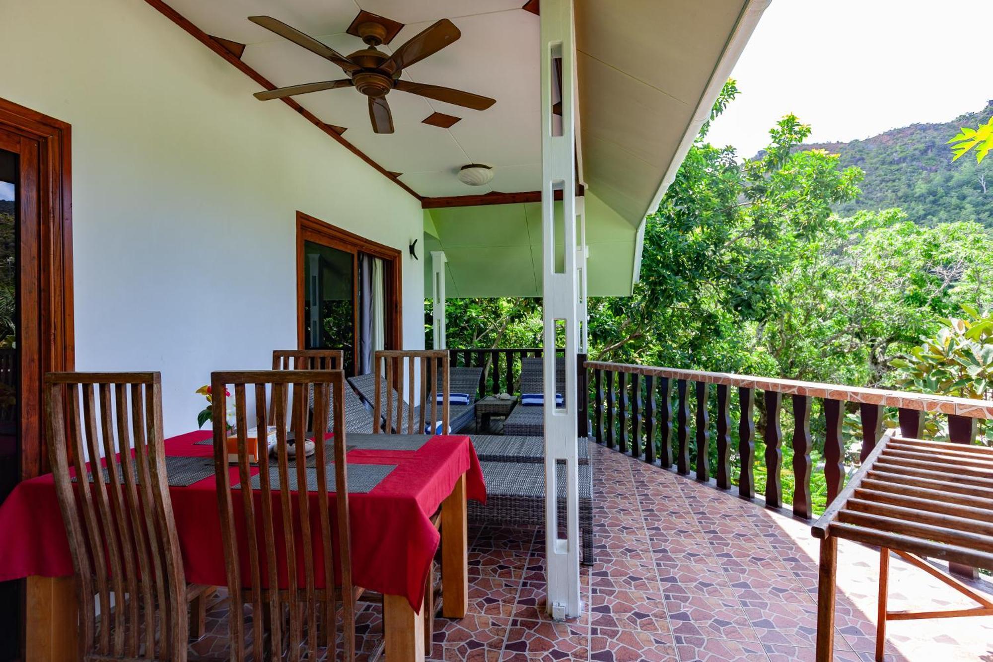 Sea View Lodge Baie Sainte Anne Ngoại thất bức ảnh