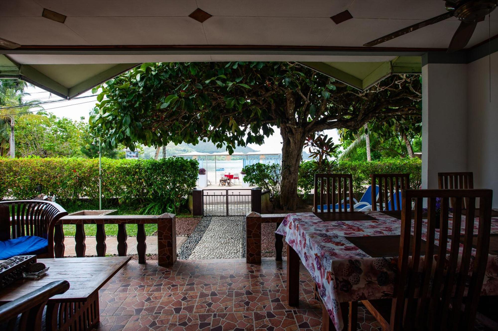 Sea View Lodge Baie Sainte Anne Ngoại thất bức ảnh