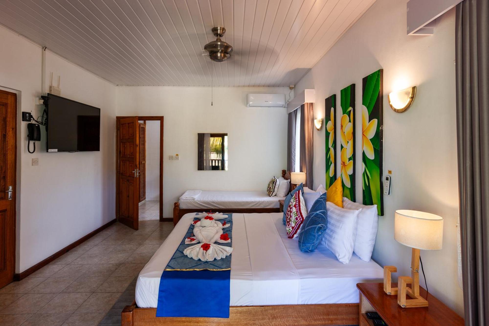 Sea View Lodge Baie Sainte Anne Ngoại thất bức ảnh