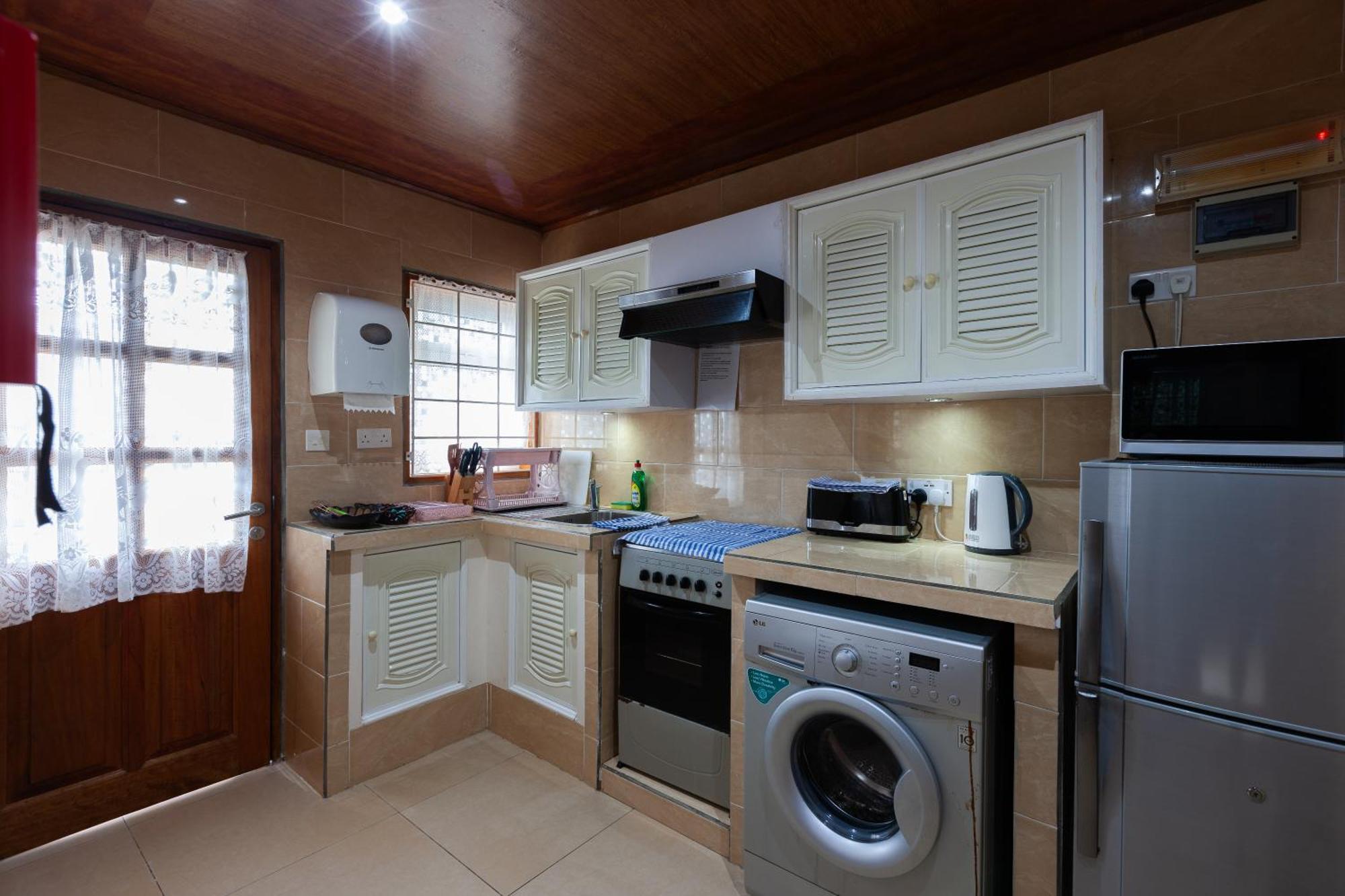 Sea View Lodge Baie Sainte Anne Ngoại thất bức ảnh