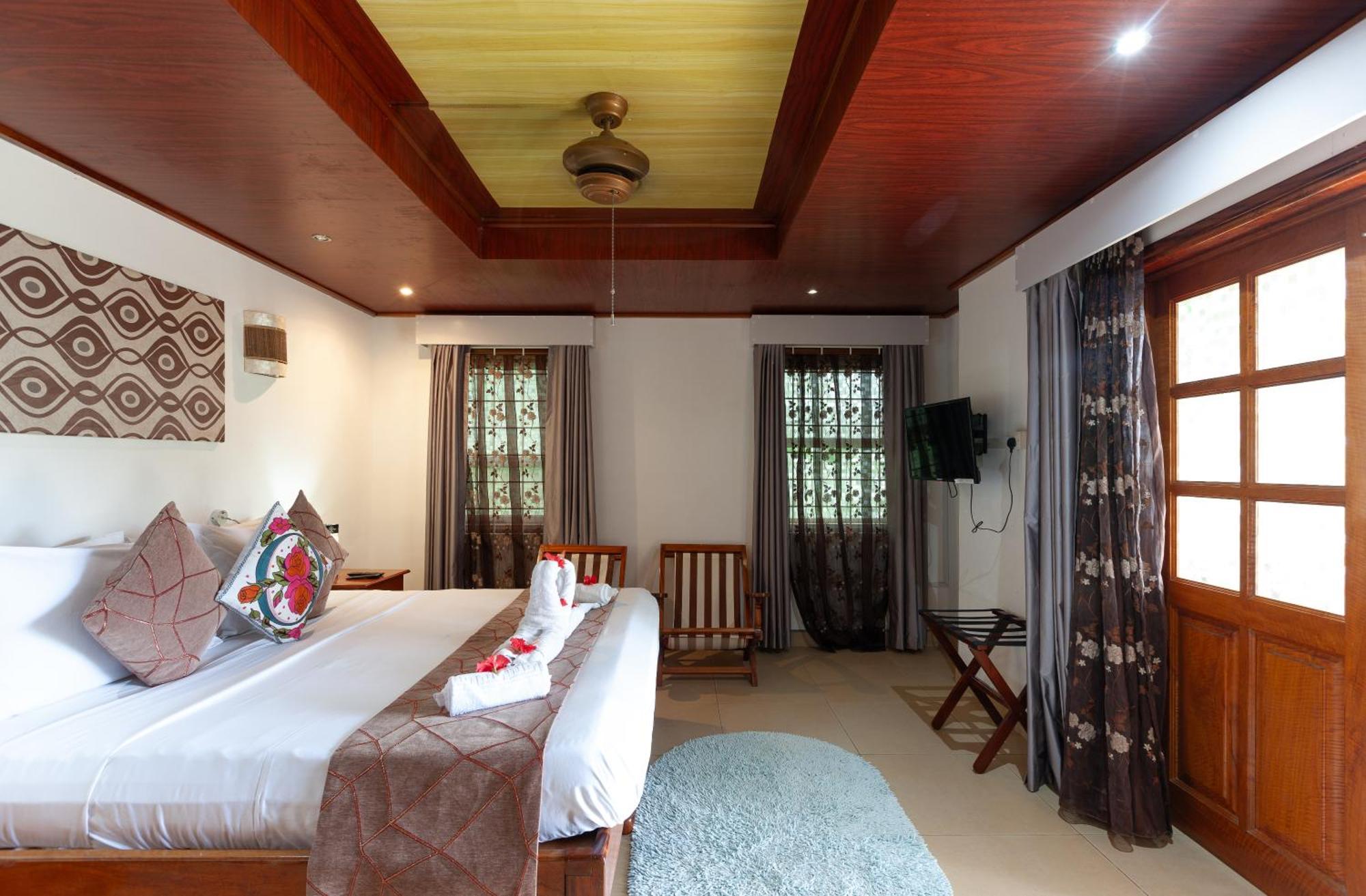 Sea View Lodge Baie Sainte Anne Ngoại thất bức ảnh