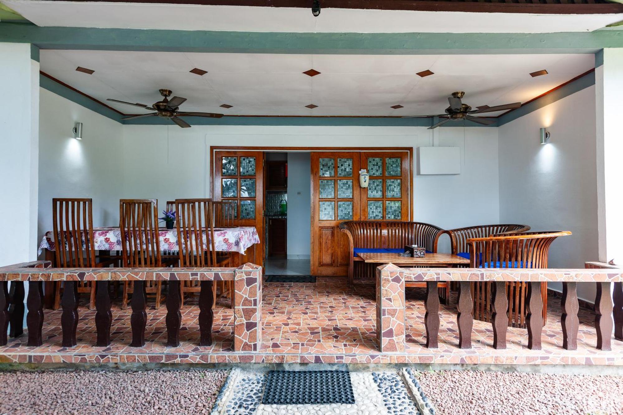 Sea View Lodge Baie Sainte Anne Ngoại thất bức ảnh