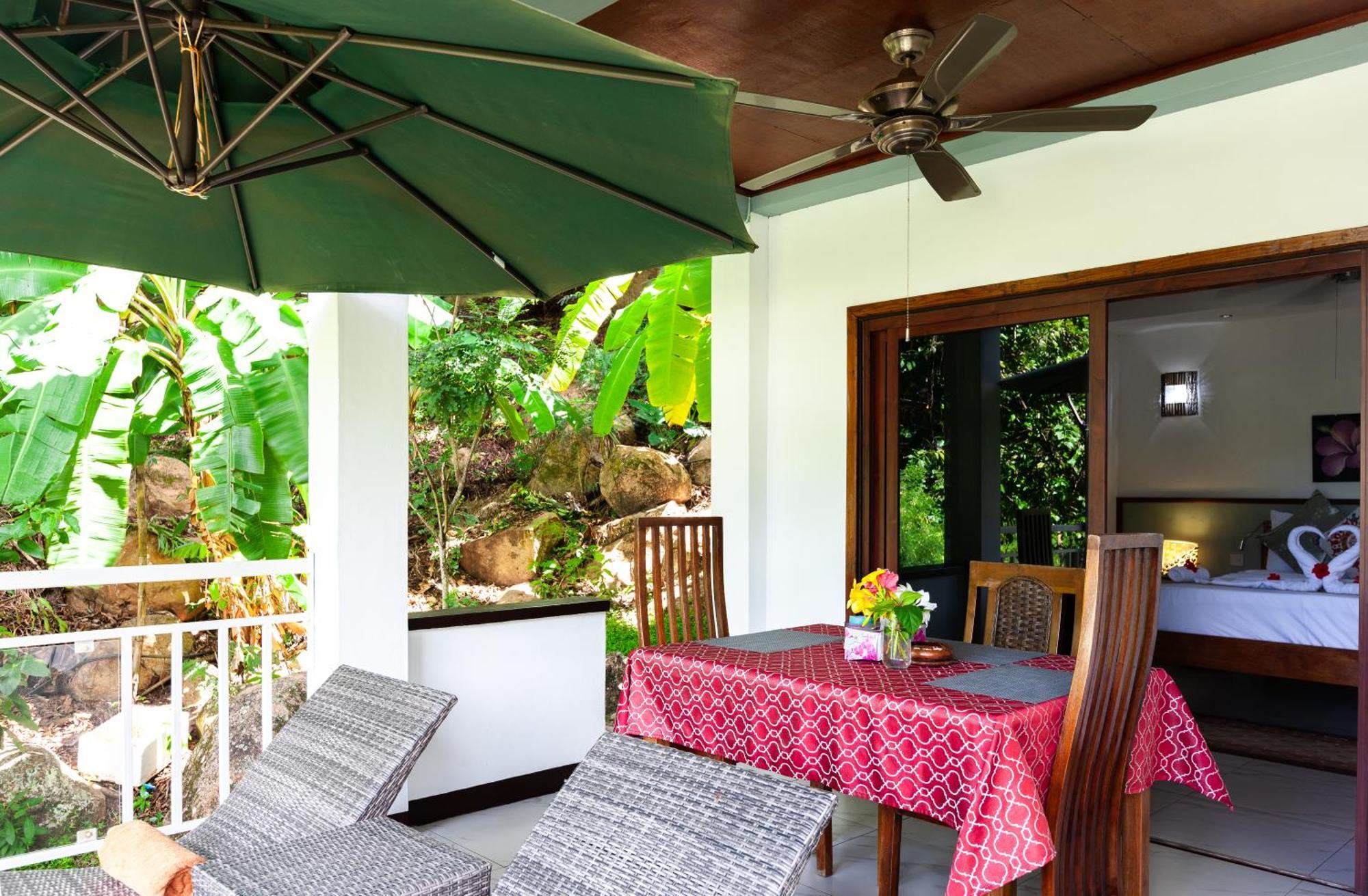 Sea View Lodge Baie Sainte Anne Ngoại thất bức ảnh