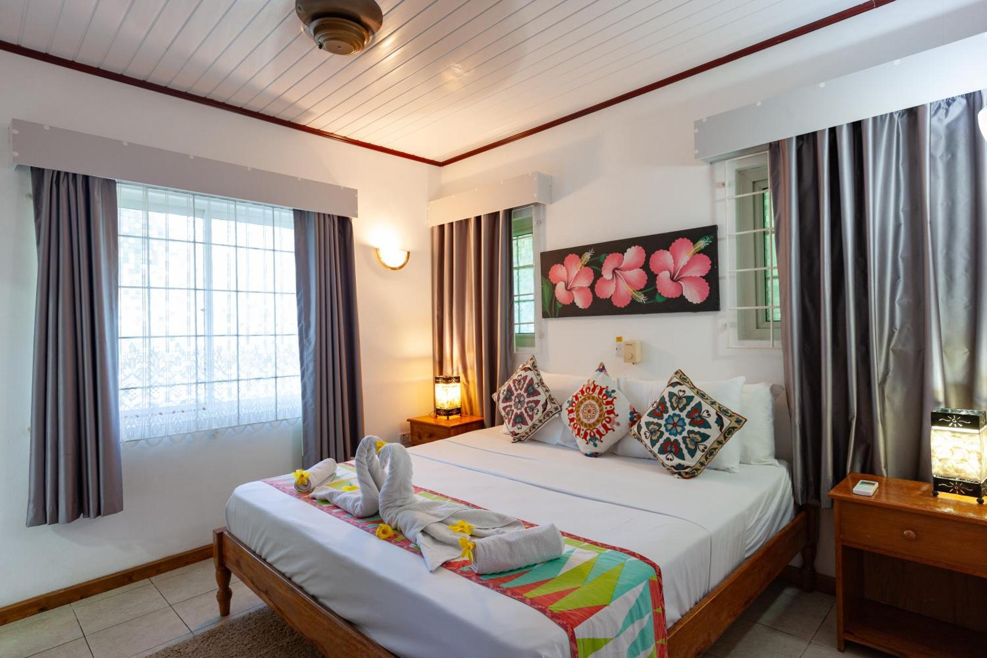 Sea View Lodge Baie Sainte Anne Ngoại thất bức ảnh