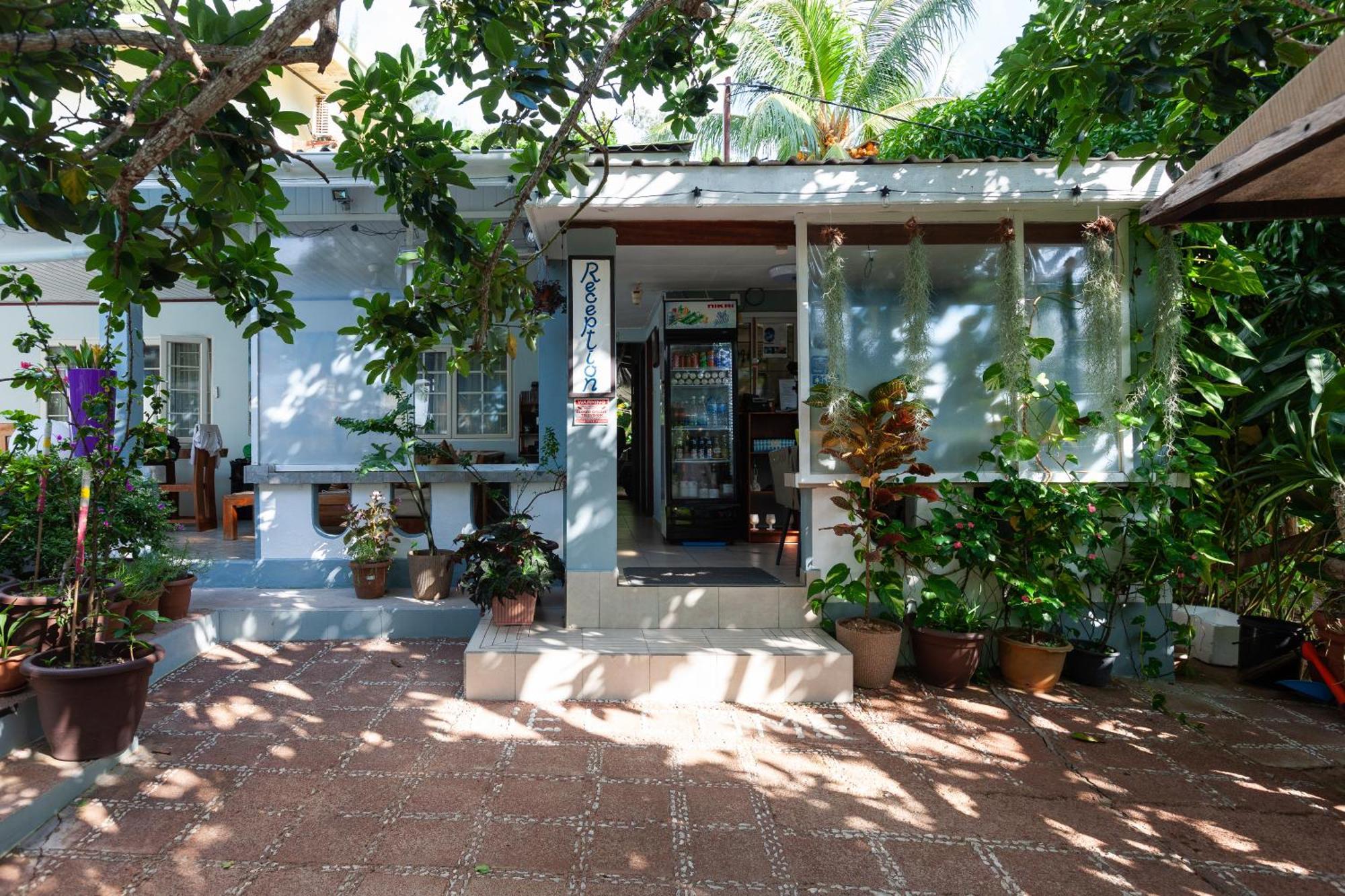 Sea View Lodge Baie Sainte Anne Ngoại thất bức ảnh